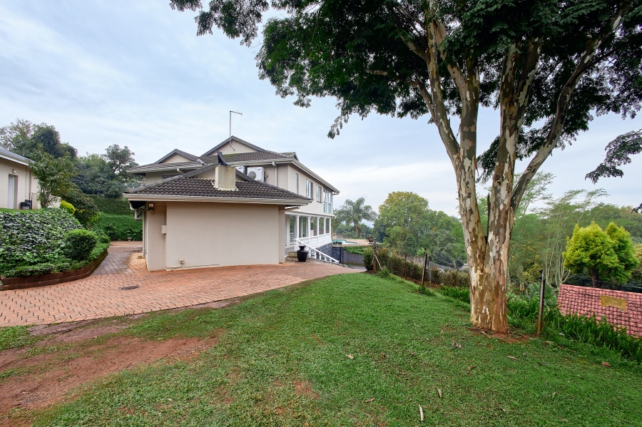 6 Bedroom Property for Sale in Montrose KwaZulu-Natal