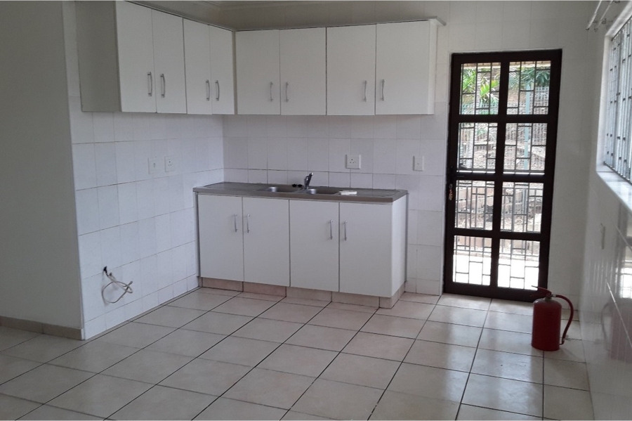 To Let 2 Bedroom Property for Rent in Verulam KwaZulu-Natal