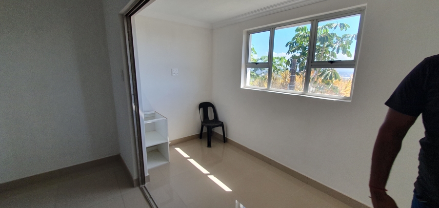 To Let 1 Bedroom Property for Rent in Bluff KwaZulu-Natal