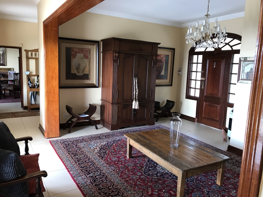 To Let 5 Bedroom Property for Rent in Hilton Central KwaZulu-Natal