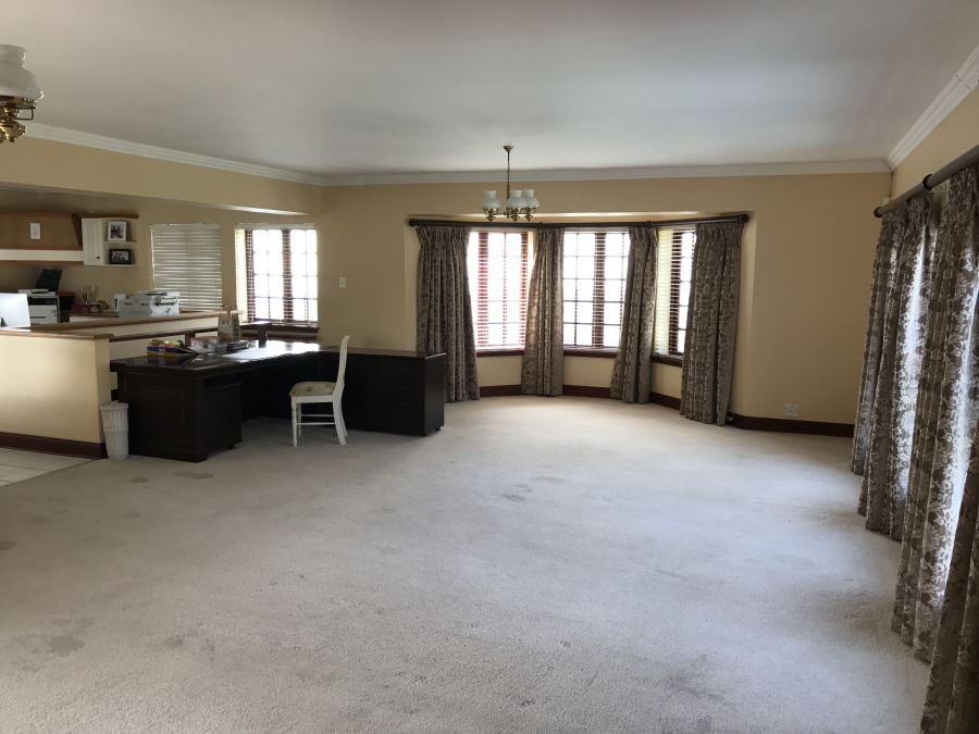To Let 5 Bedroom Property for Rent in Hilton Central KwaZulu-Natal