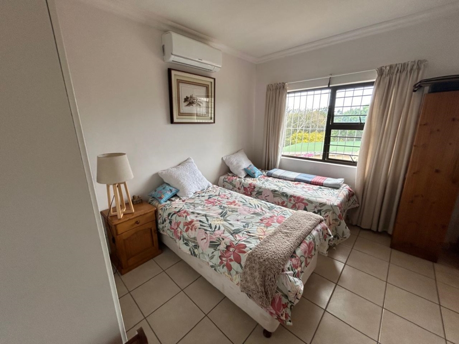 To Let 1 Bedroom Property for Rent in Margate KwaZulu-Natal