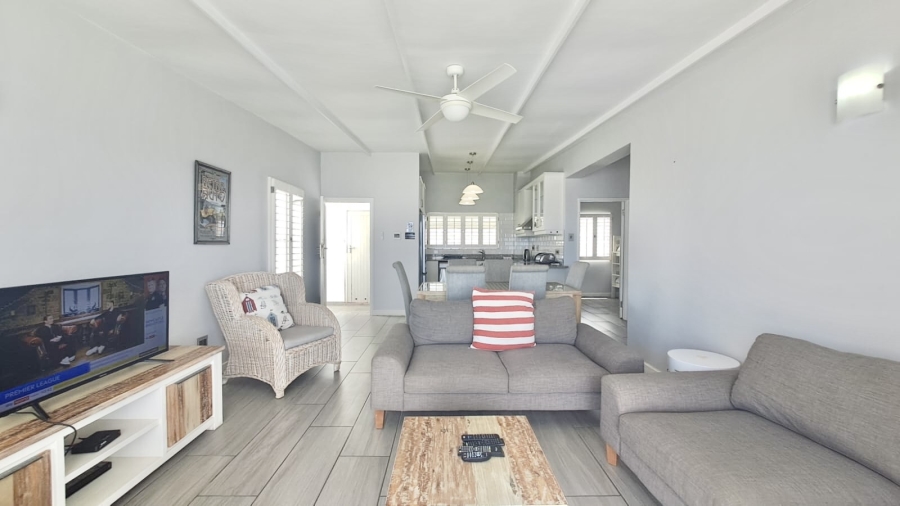 To Let 3 Bedroom Property for Rent in Shakas Rock KwaZulu-Natal