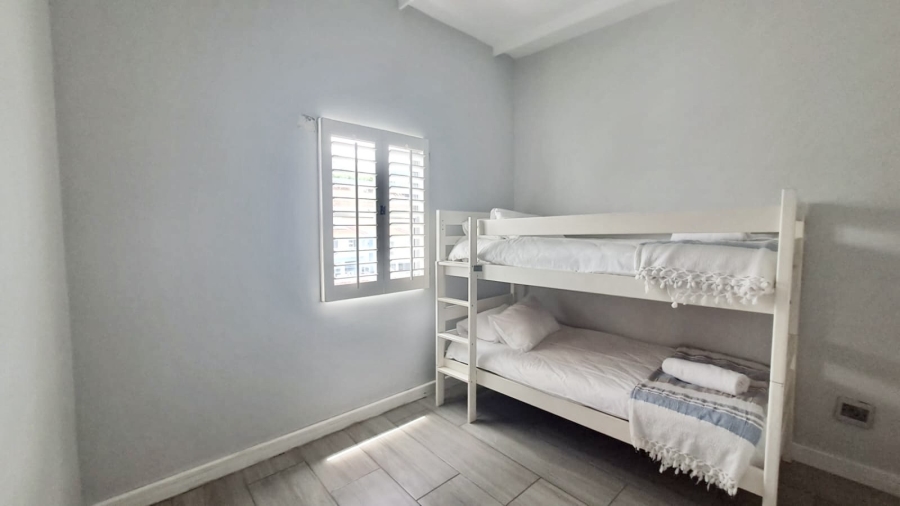 To Let 3 Bedroom Property for Rent in Shakas Rock KwaZulu-Natal