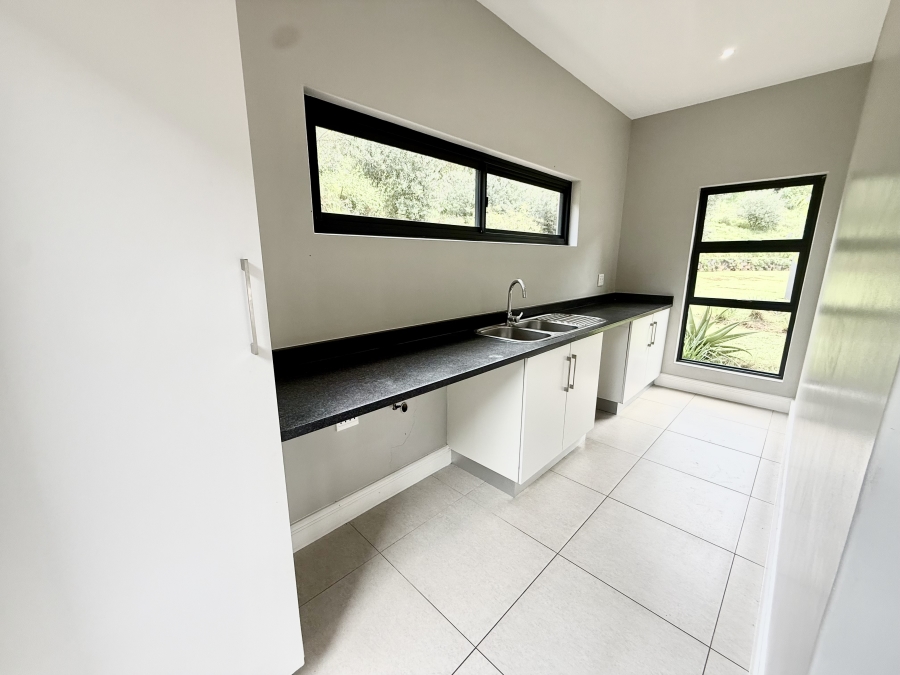 To Let 3 Bedroom Property for Rent in Brettenwood Coastal Estate KwaZulu-Natal