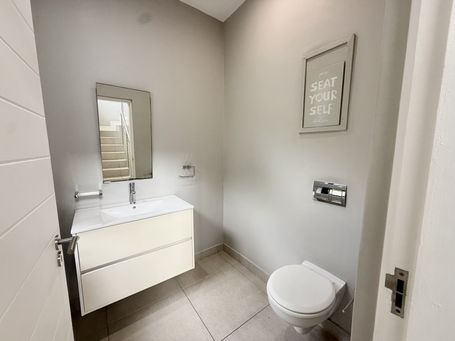 To Let 3 Bedroom Property for Rent in Brettenwood Coastal Estate KwaZulu-Natal