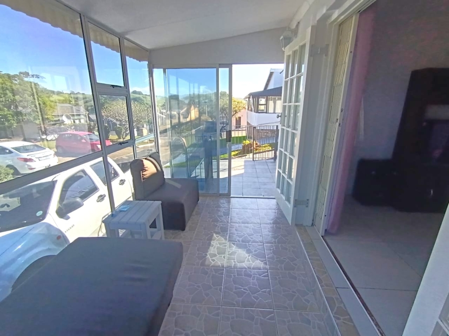 2 Bedroom Property for Sale in Hibberdene KwaZulu-Natal