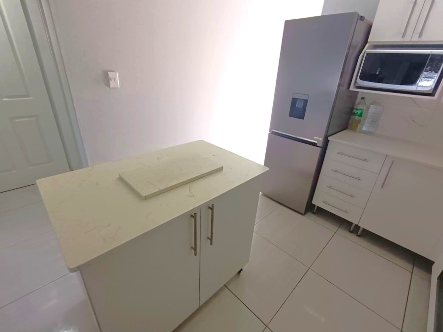 2 Bedroom Property for Sale in Hibberdene KwaZulu-Natal