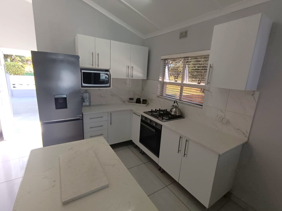 2 Bedroom Property for Sale in Hibberdene KwaZulu-Natal