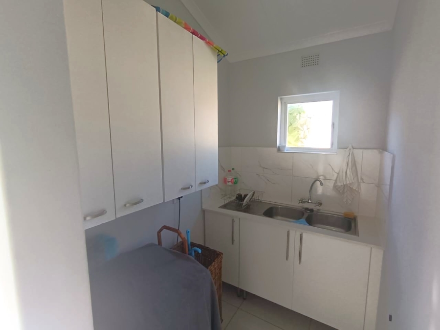 2 Bedroom Property for Sale in Hibberdene KwaZulu-Natal