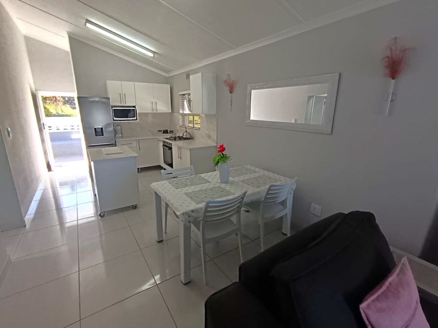 2 Bedroom Property for Sale in Hibberdene KwaZulu-Natal