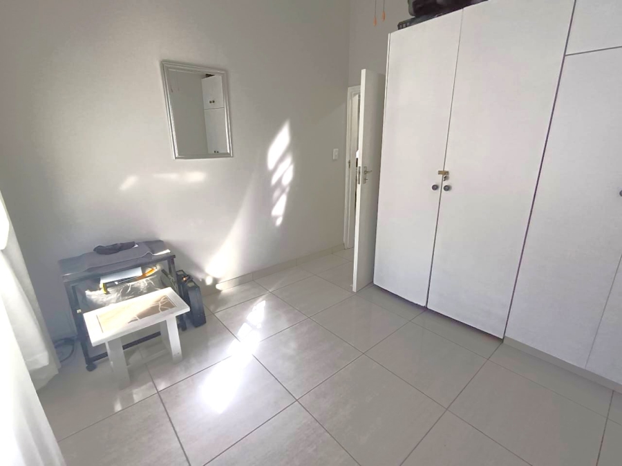 2 Bedroom Property for Sale in Hibberdene KwaZulu-Natal