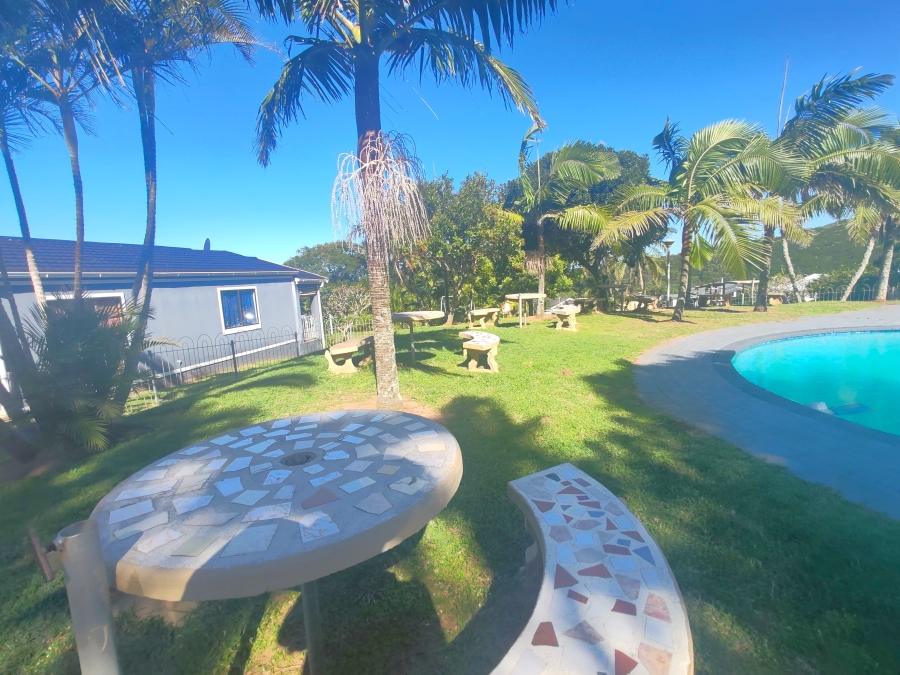 2 Bedroom Property for Sale in Hibberdene KwaZulu-Natal