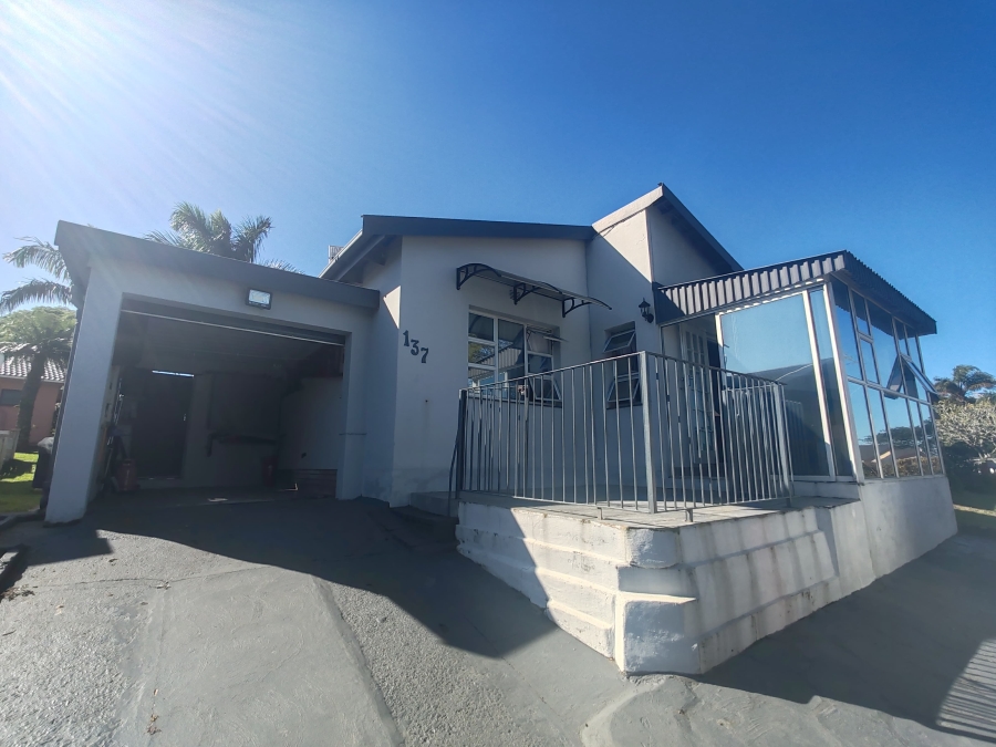2 Bedroom Property for Sale in Hibberdene KwaZulu-Natal