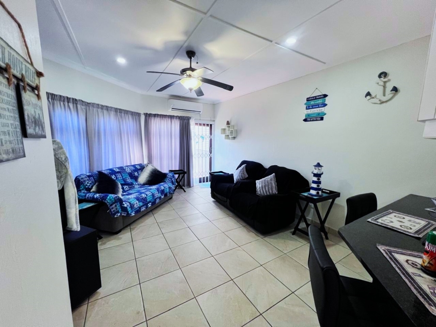 2 Bedroom Property for Sale in Manaba Beach KwaZulu-Natal