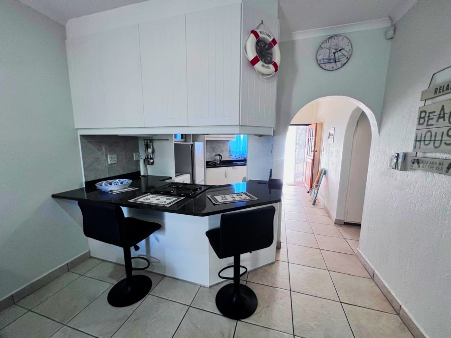 2 Bedroom Property for Sale in Manaba Beach KwaZulu-Natal