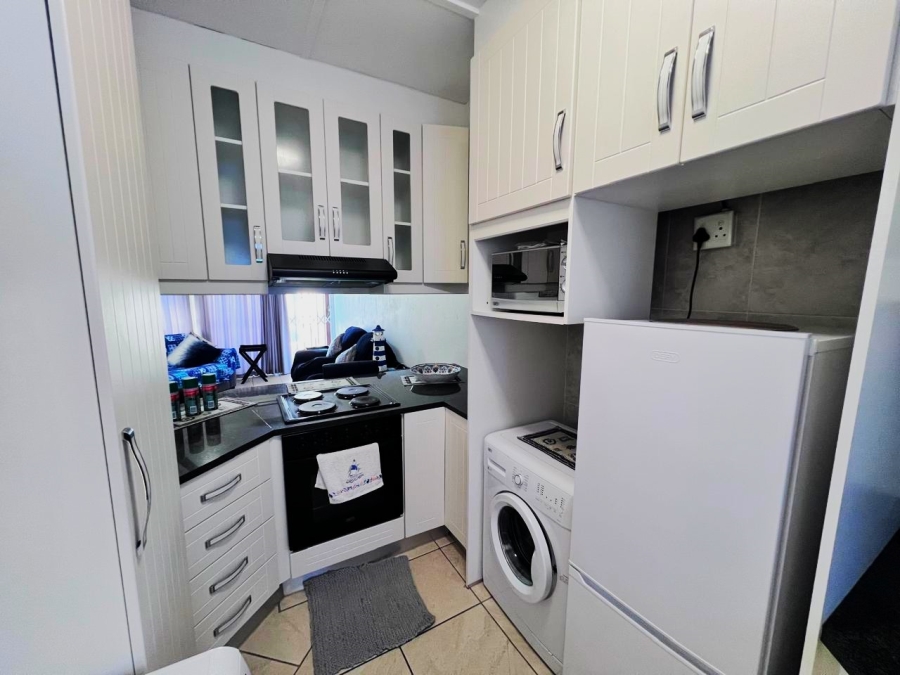 2 Bedroom Property for Sale in Manaba Beach KwaZulu-Natal