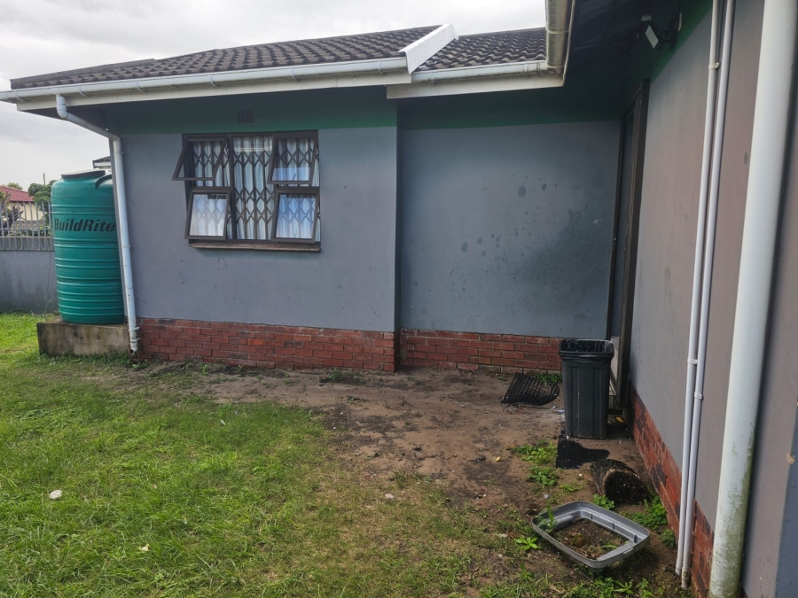 3 Bedroom Property for Sale in Esikhawini KwaZulu-Natal