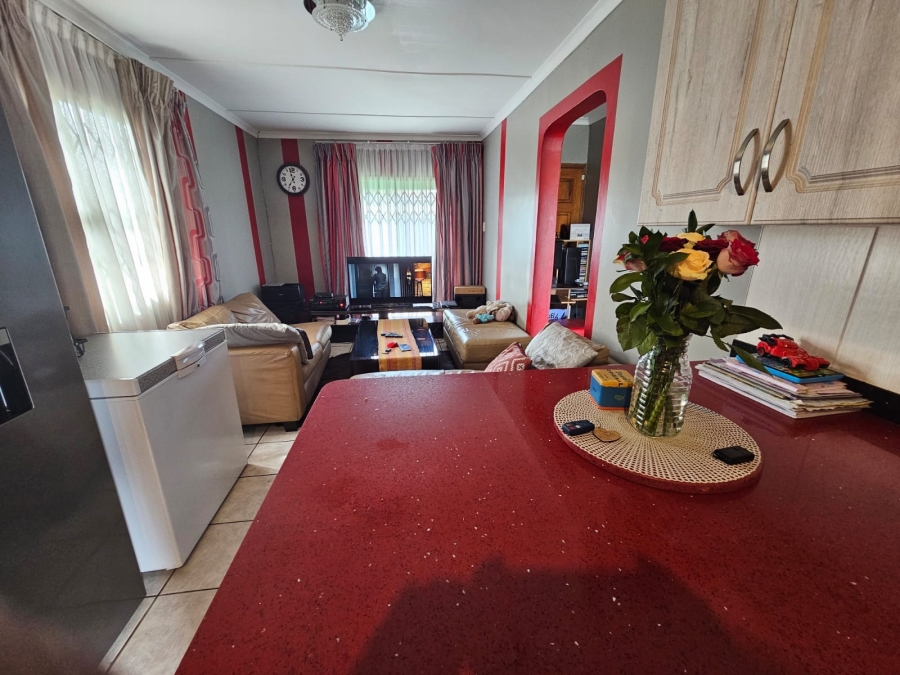 3 Bedroom Property for Sale in Esikhawini KwaZulu-Natal