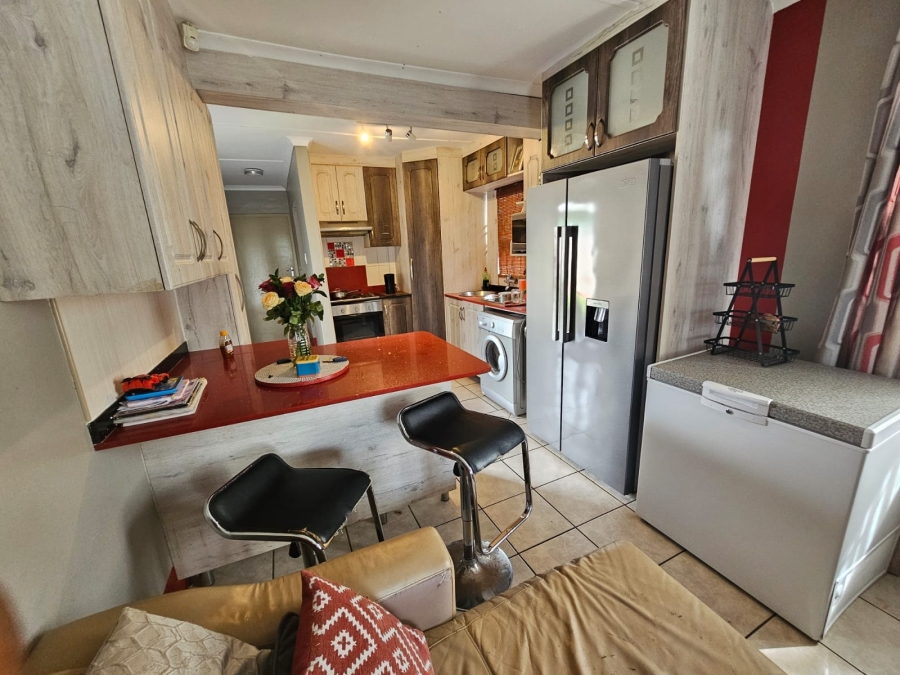 3 Bedroom Property for Sale in Esikhawini KwaZulu-Natal