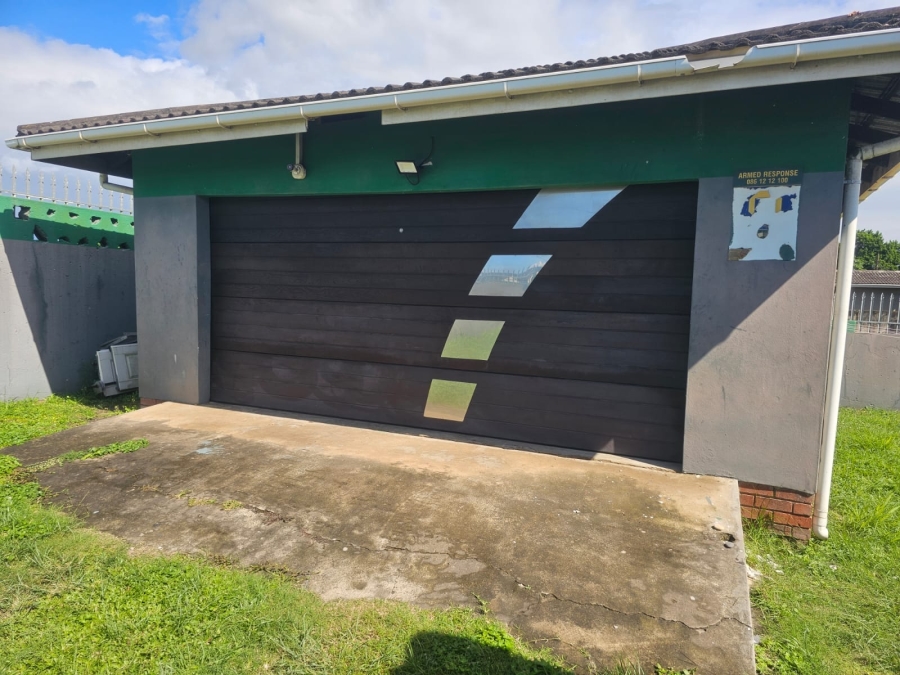 3 Bedroom Property for Sale in Esikhawini KwaZulu-Natal