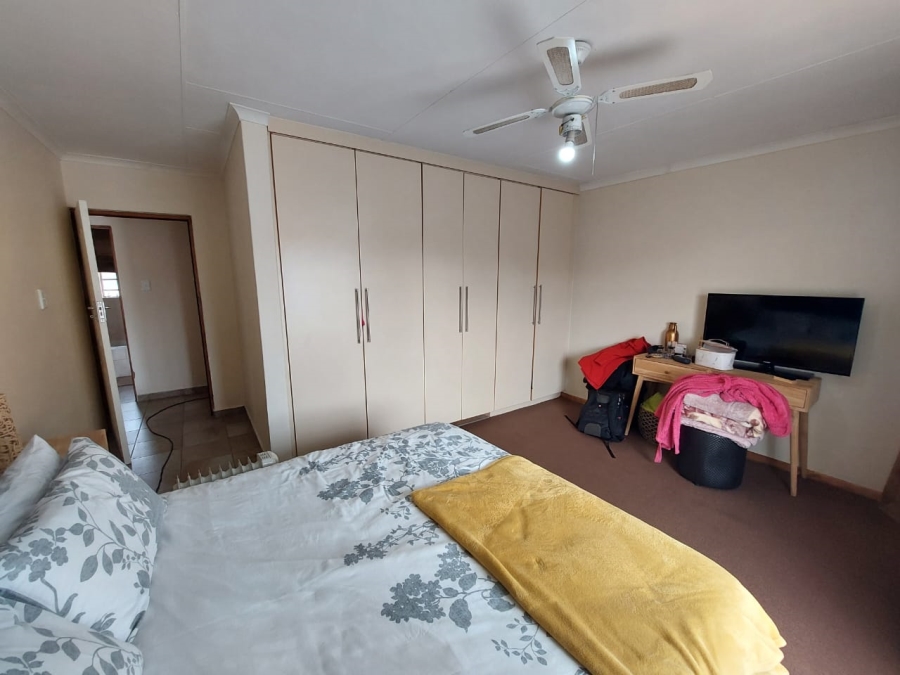 To Let 2 Bedroom Property for Rent in Pioneer Park KwaZulu-Natal