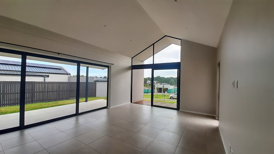 3 Bedroom Property for Sale in Elaleni Coastal Forest Estate KwaZulu-Natal