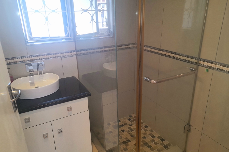 3 Bedroom Property for Sale in Parkgate KwaZulu-Natal
