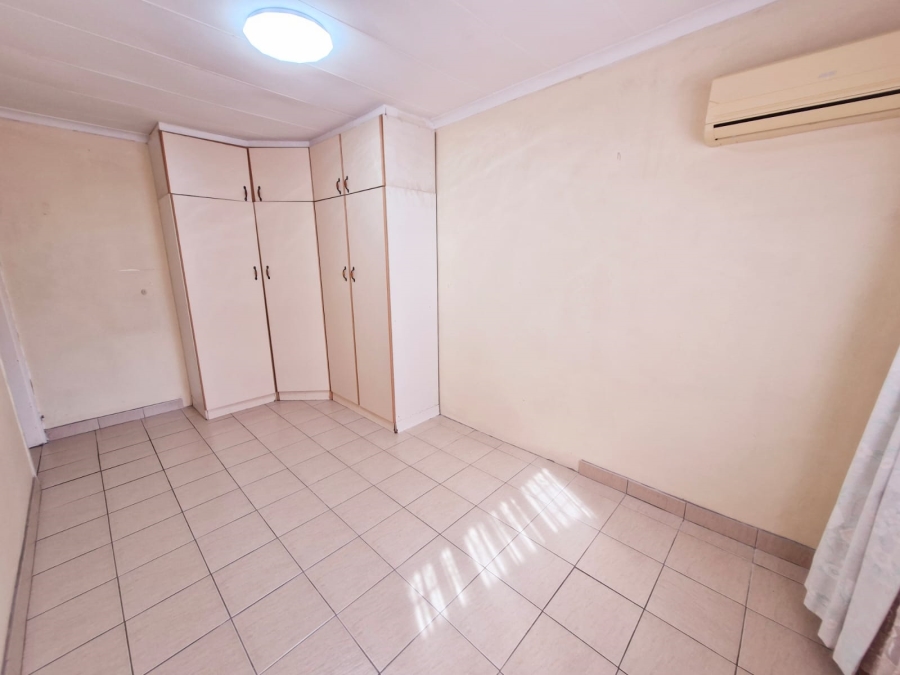 2 Bedroom Property for Sale in Sunford KwaZulu-Natal