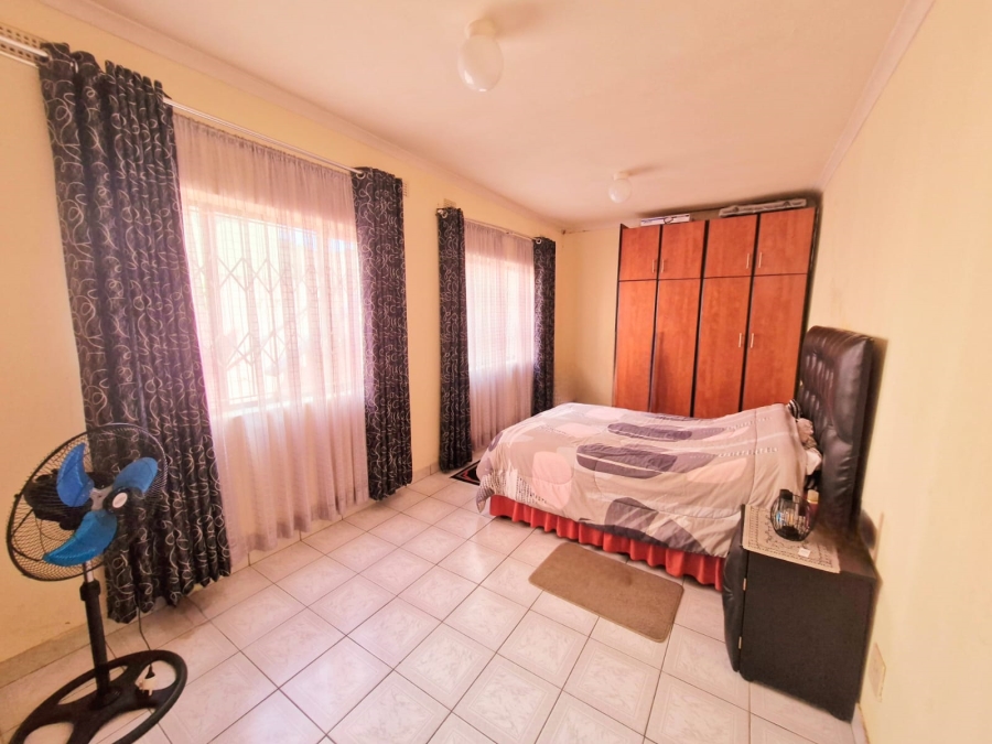 2 Bedroom Property for Sale in Sunford KwaZulu-Natal