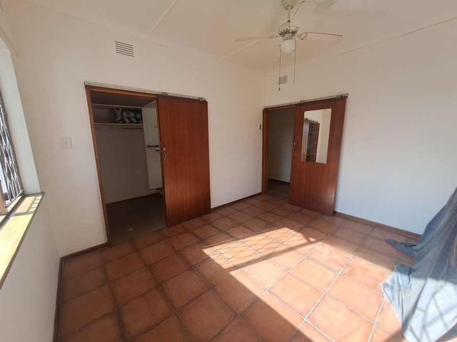To Let 3 Bedroom Property for Rent in Uvongo KwaZulu-Natal