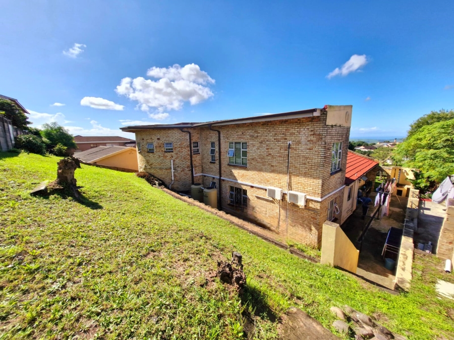 4 Bedroom Property for Sale in Dawncrest KwaZulu-Natal