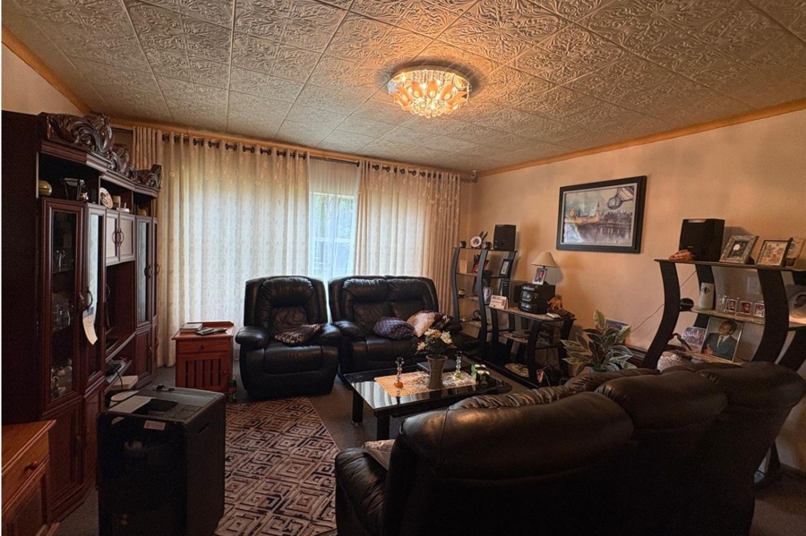 4 Bedroom Property for Sale in Barry Hertzog Park KwaZulu-Natal