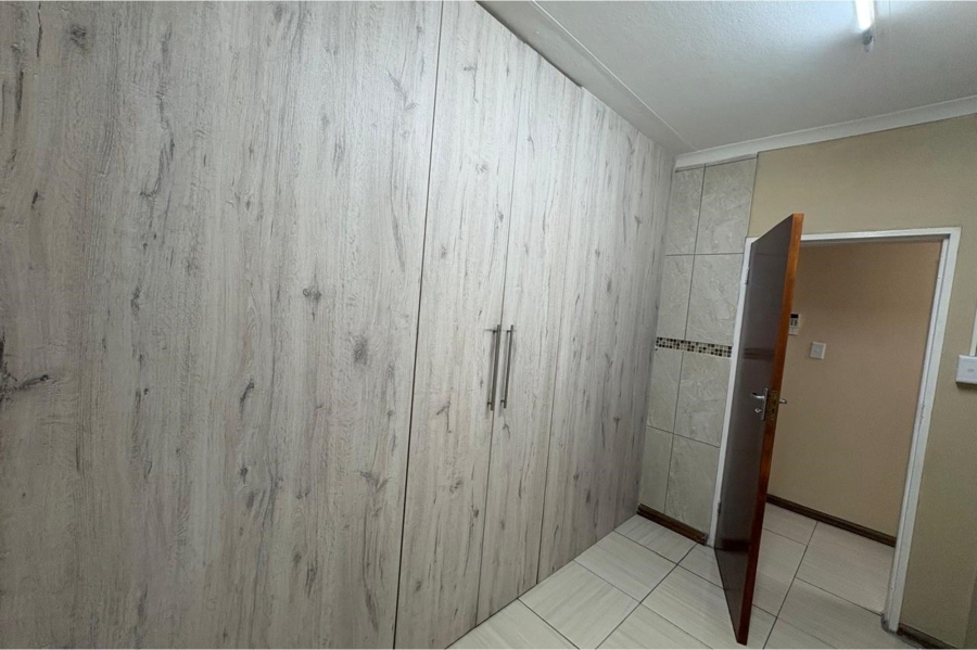 4 Bedroom Property for Sale in Barry Hertzog Park KwaZulu-Natal