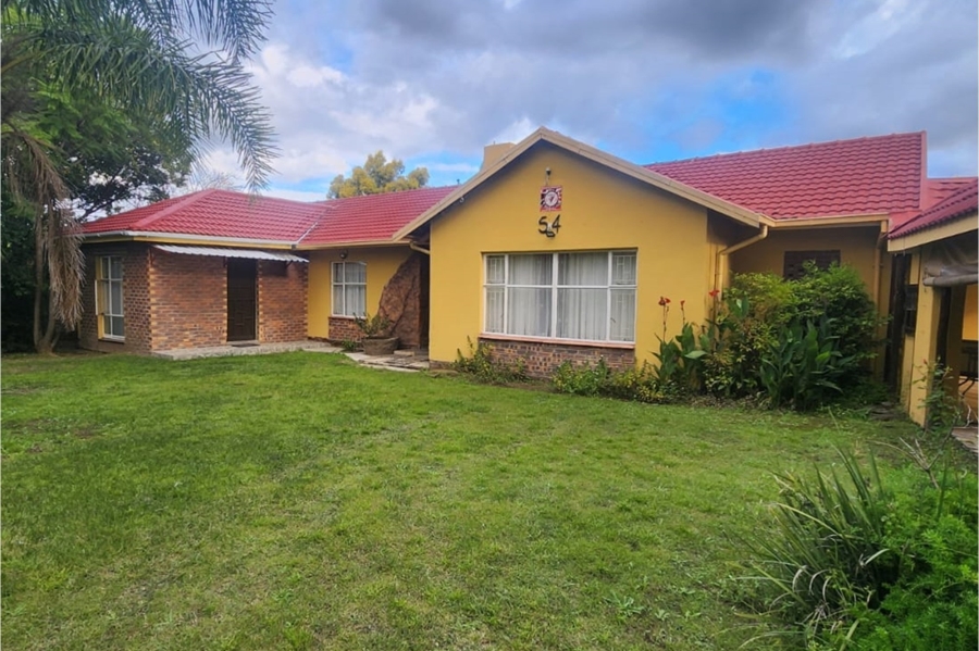 4 Bedroom Property for Sale in Barry Hertzog Park KwaZulu-Natal