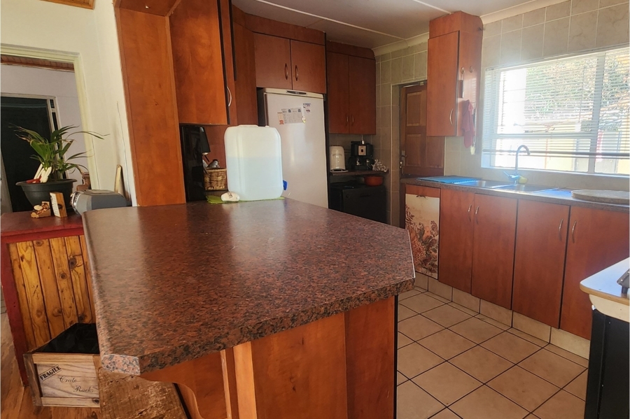 3 Bedroom Property for Sale in Schuinshoogte KwaZulu-Natal