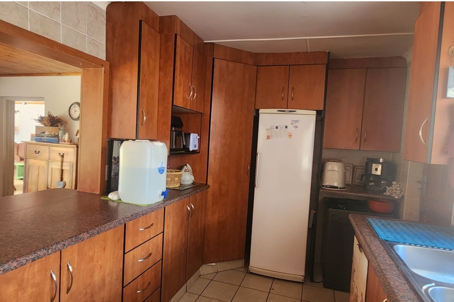 3 Bedroom Property for Sale in Schuinshoogte KwaZulu-Natal