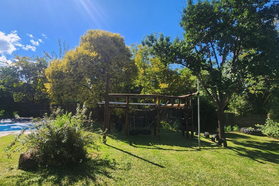 3 Bedroom Property for Sale in Schuinshoogte KwaZulu-Natal