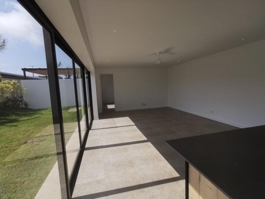 To Let 2 Bedroom Property for Rent in Sheffield Beach KwaZulu-Natal
