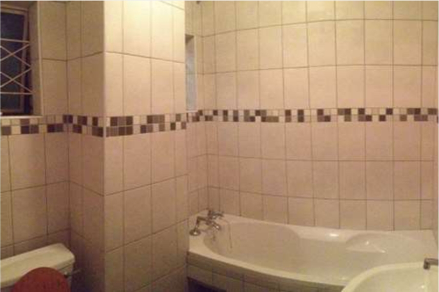 To Let 1 Bedroom Property for Rent in Glenwood KwaZulu-Natal