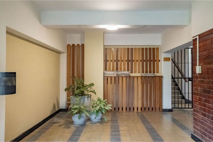 To Let 1 Bedroom Property for Rent in Glenwood KwaZulu-Natal