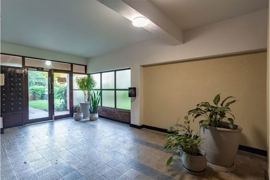 To Let 1 Bedroom Property for Rent in Glenwood KwaZulu-Natal