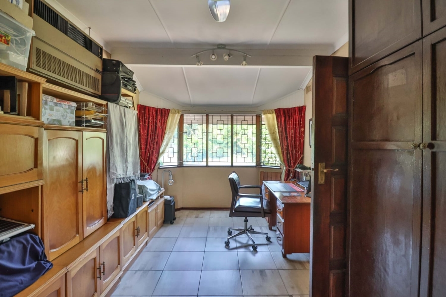 6 Bedroom Property for Sale in Westville Central KwaZulu-Natal