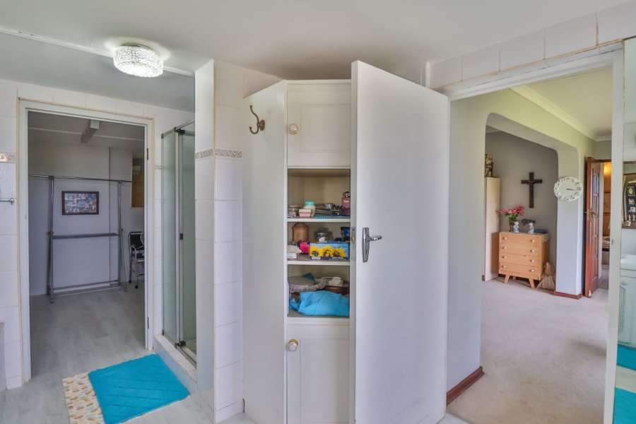 6 Bedroom Property for Sale in Westville Central KwaZulu-Natal