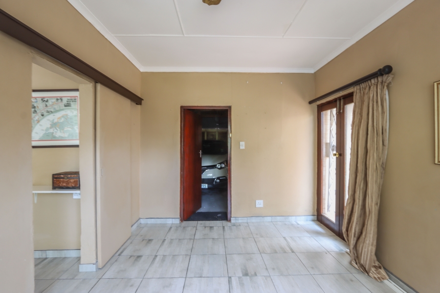 6 Bedroom Property for Sale in Westville Central KwaZulu-Natal