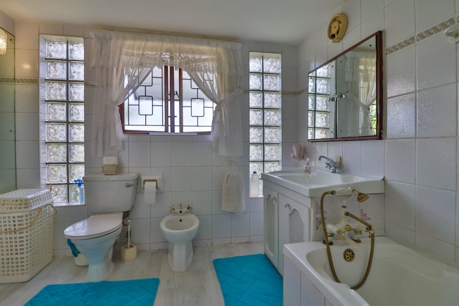 6 Bedroom Property for Sale in Westville Central KwaZulu-Natal