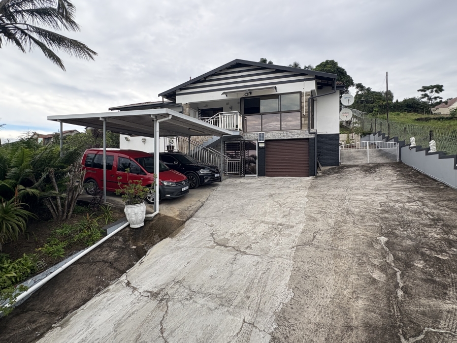 3 Bedroom Property for Sale in Lotusville KwaZulu-Natal