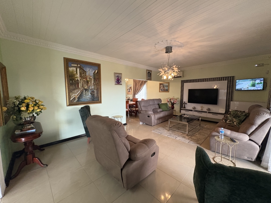 3 Bedroom Property for Sale in Lotusville KwaZulu-Natal