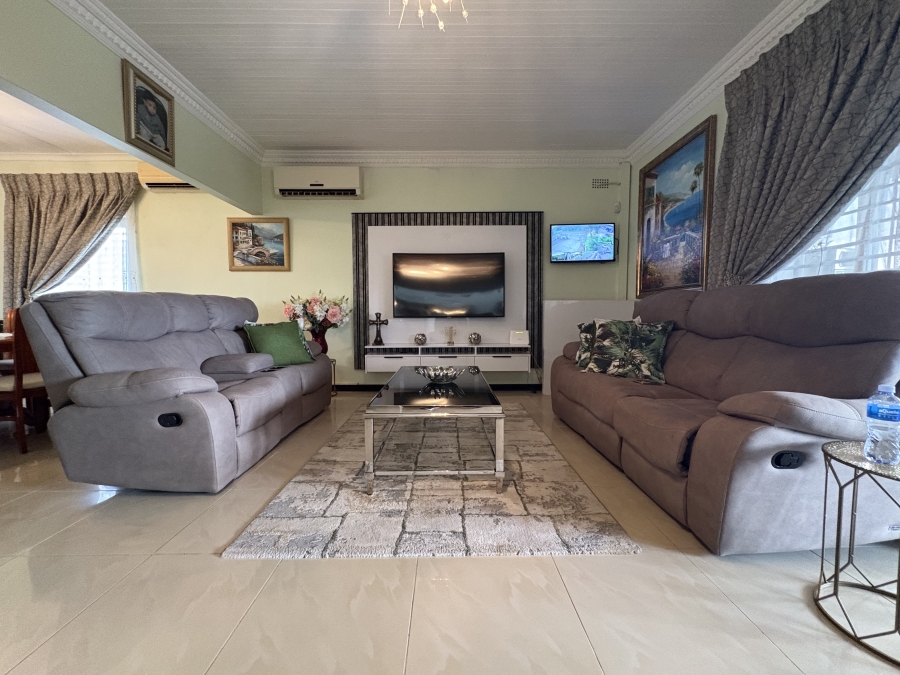 3 Bedroom Property for Sale in Lotusville KwaZulu-Natal