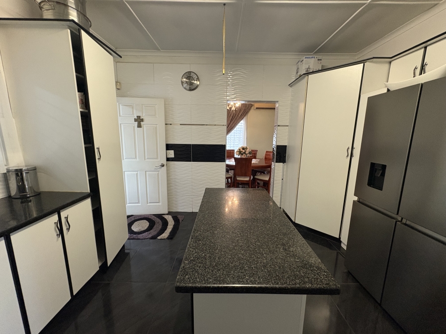 3 Bedroom Property for Sale in Lotusville KwaZulu-Natal